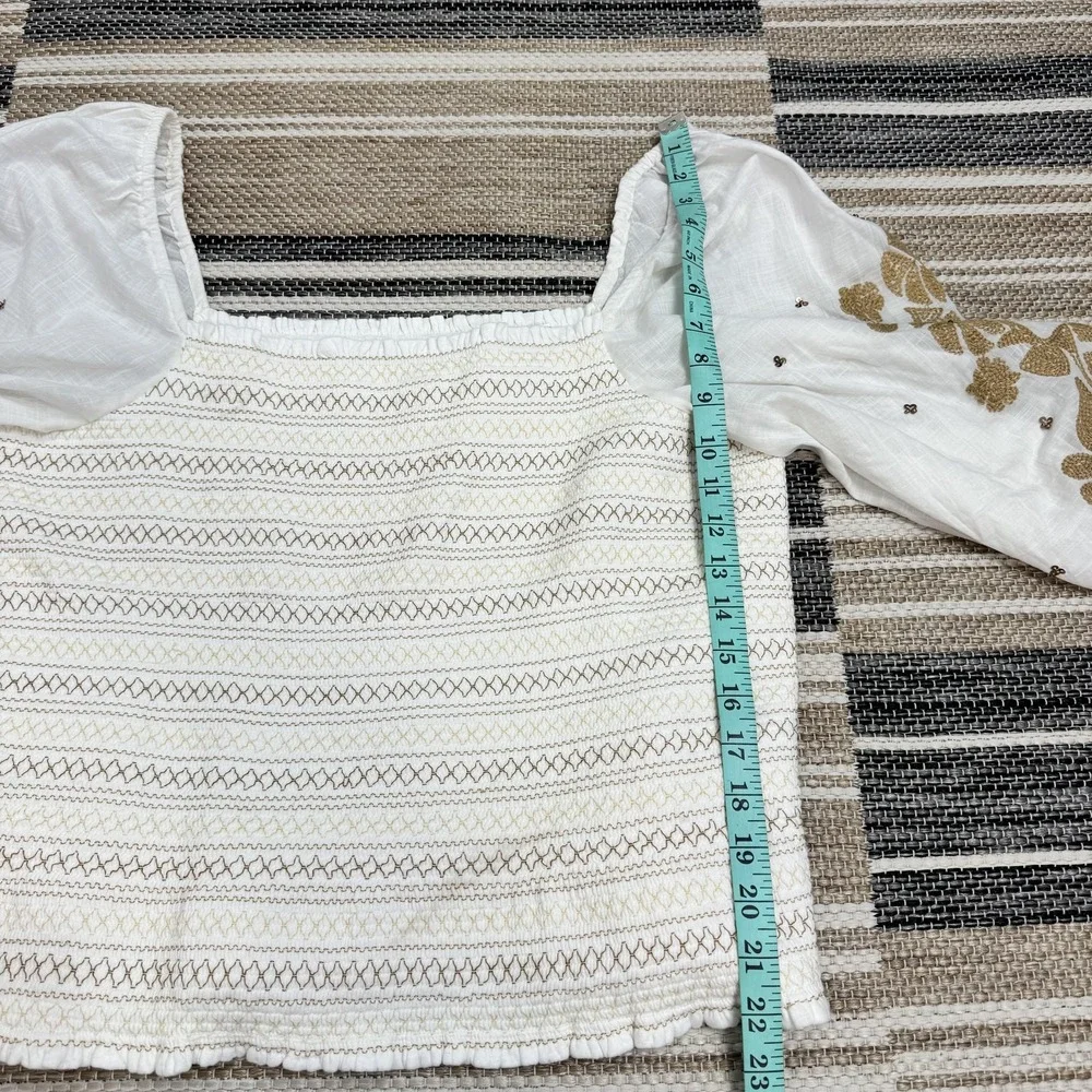 Anthropologie Women's XL White Smocked Embroidered Puff Sleeve Square Neck Top‎